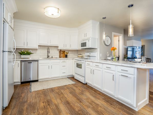 Let us help you design your dream kitchen